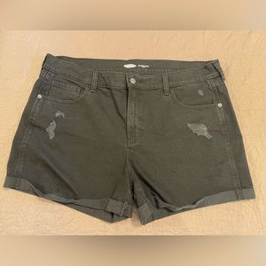 NWOT Old Navy shorts